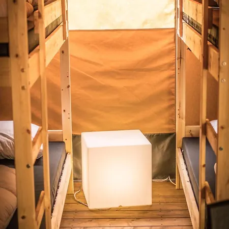Safari Tent Xl Belle-vue Holiday park